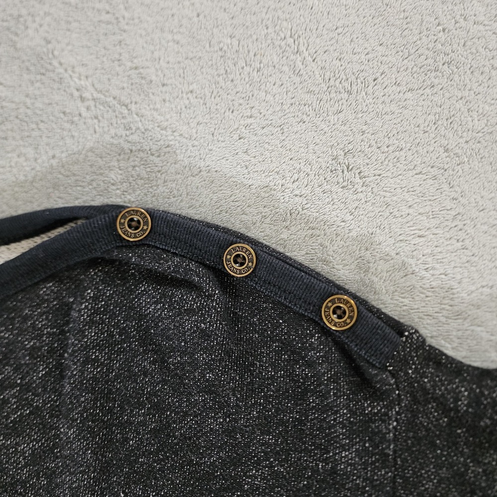 LRL Lauren Jeans Co. Women's Size Petite Large Black Shoulder Button Sweatshirt - Picture 7 of 9